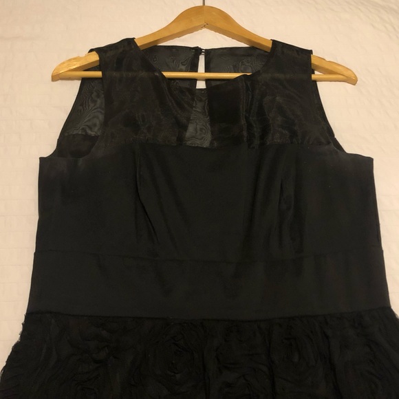 Black Floral Cocktail Dress - Picture 9 of 10